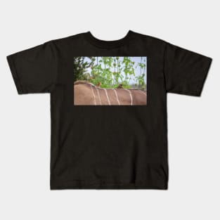 Hitching a Ride Kids T-Shirt